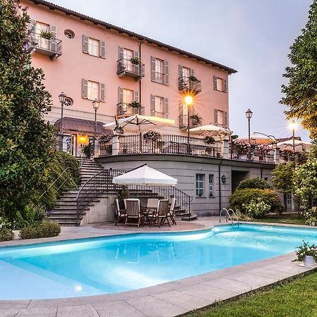 Ristorante Albergo Ca' Vittoria Tigliole Exteriör bild